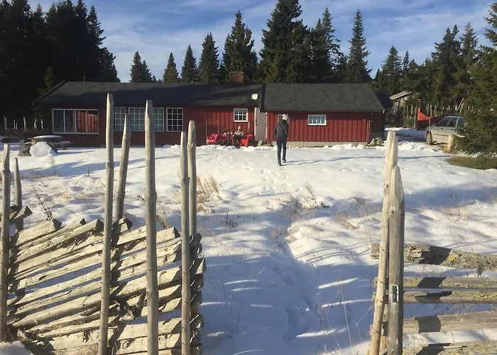 Very And By The Casa de Férias Sjusjøen